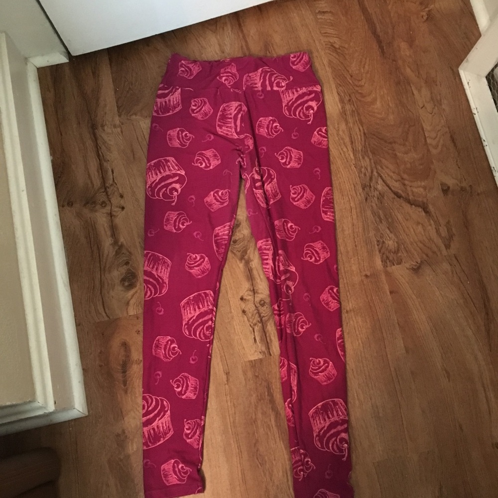 LuLaRoe Leggings OS Cupcake Patterned